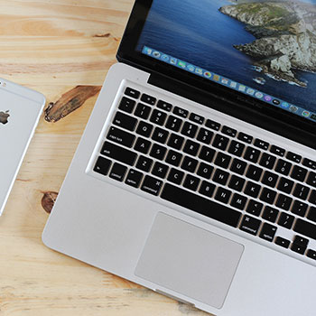 我突然明白了：刚删掉的微博被提起时，我只想把聊天记录翻了一遍又一遍